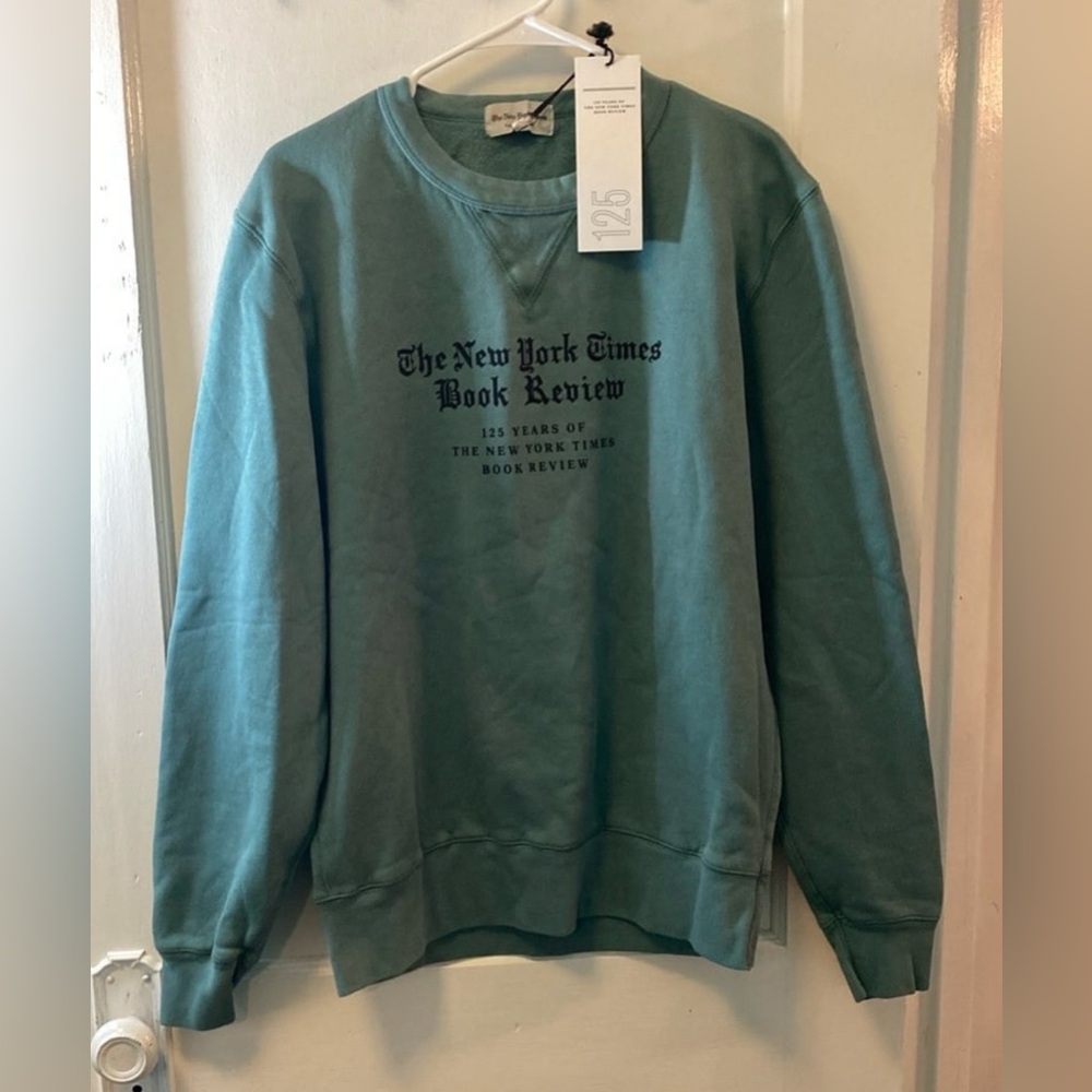 New York Times 125th Book Review Sweatshirt (unisex) NWT